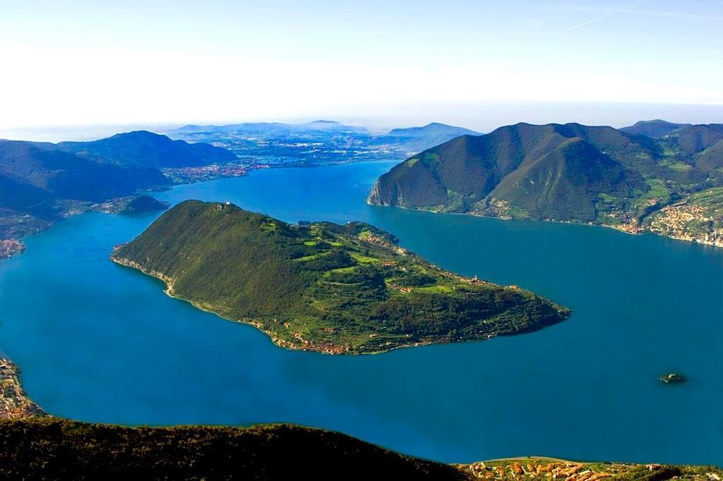 L'Isola Dei Sapori Lejlighed Monte Isola Værelse billede